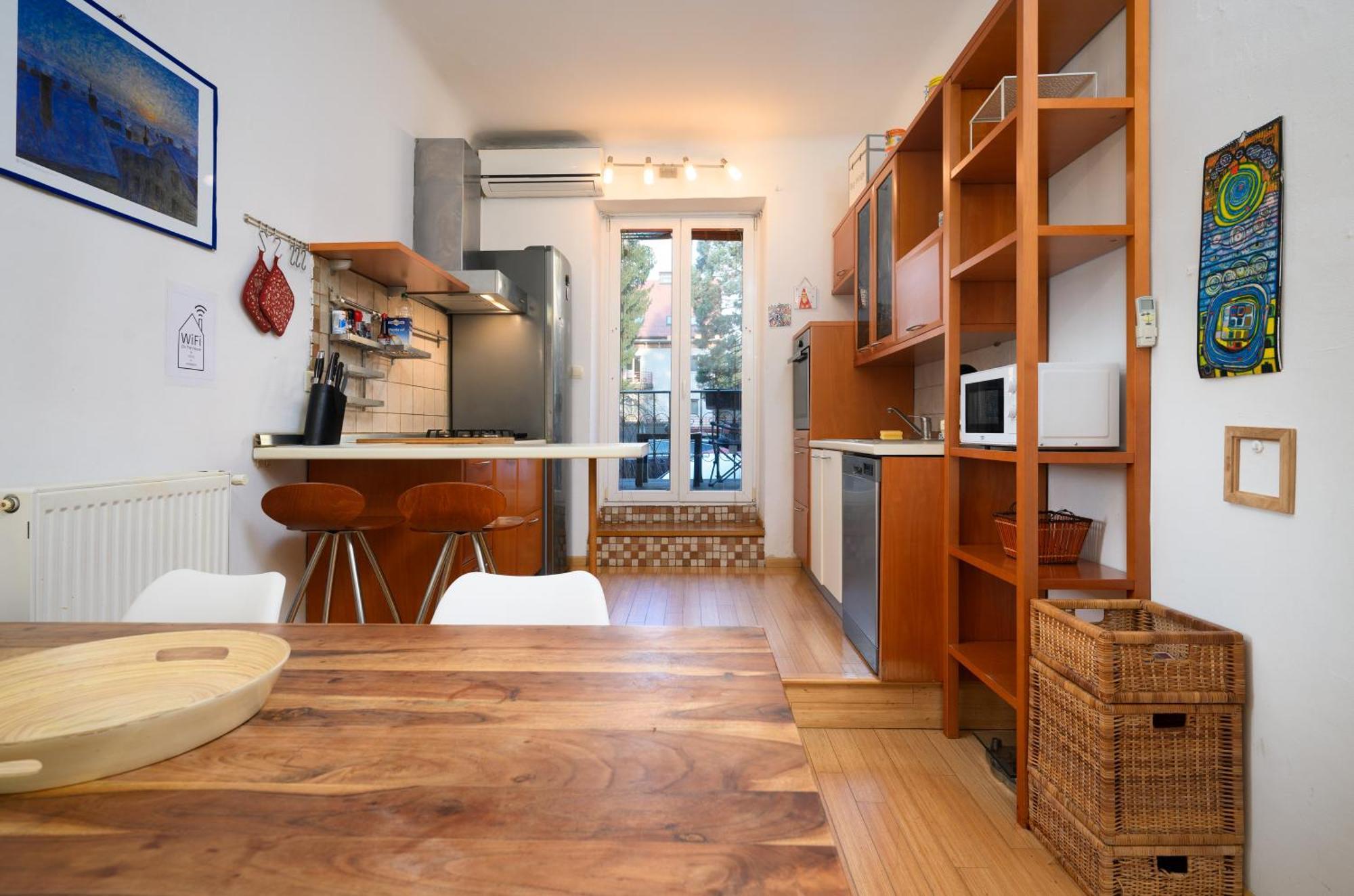 Urban View Apartment With Free Parking Любляна Екстериор снимка