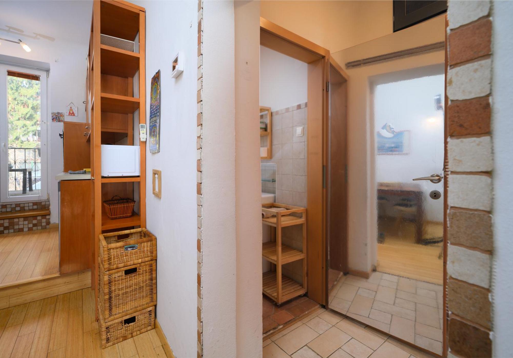 Urban View Apartment With Free Parking Любляна Екстериор снимка